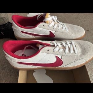 Nike Low-Top Sneakers in White and Red with Gum Sole